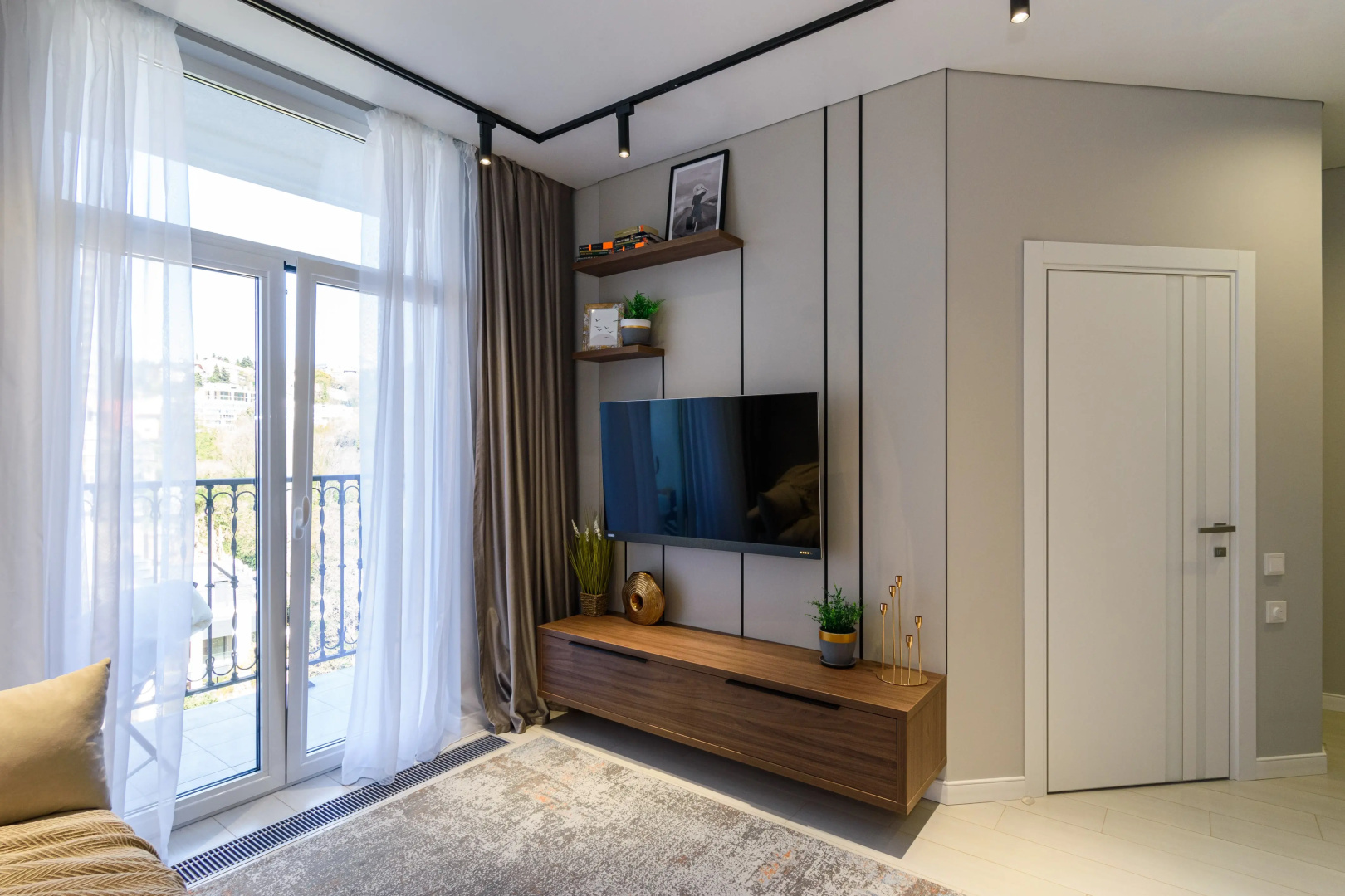 Апартаменты SochiHome Депутатская 3