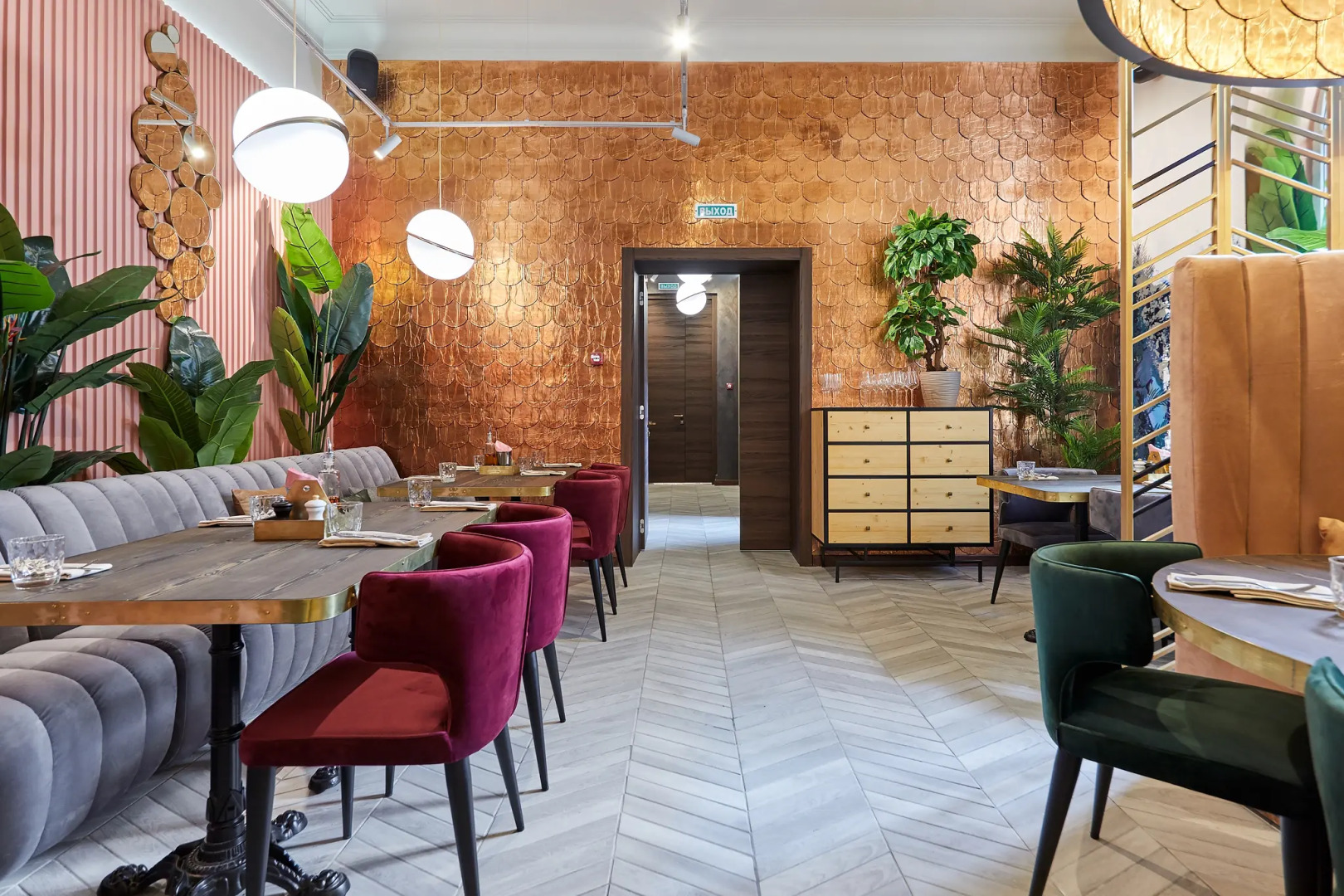 Отель Гостиница Центральная (бывшая Чернигов)