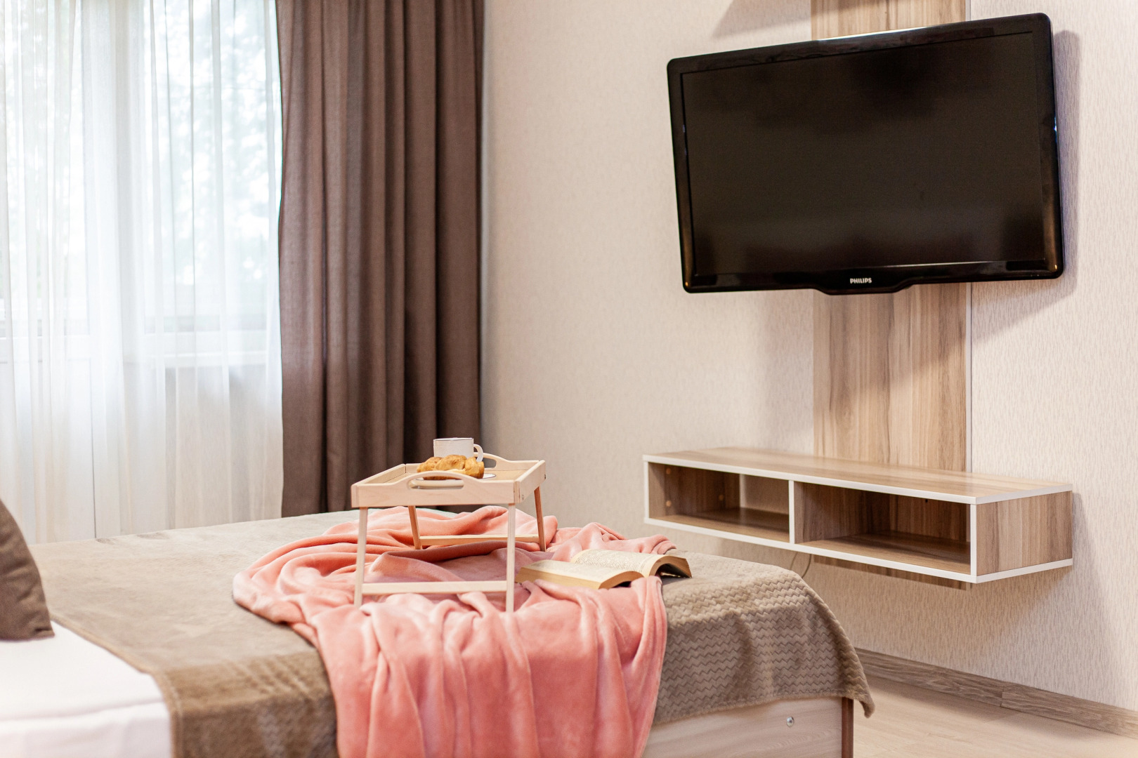 Апартаменты  «Home Vita» просторная двухкомнатная квартира возле парка Победы