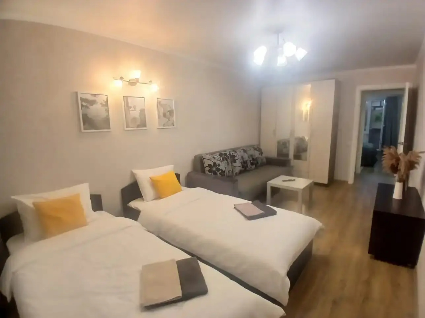 Квартира Стильная 2х комн. у Дворца спорта