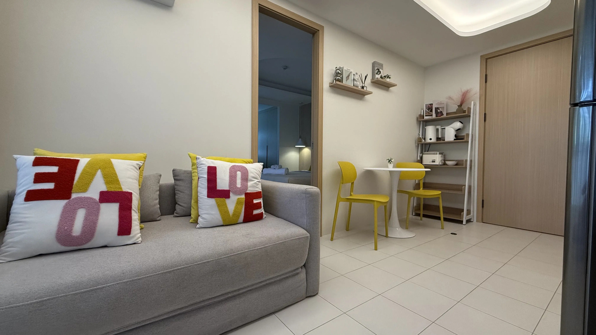 Квартира Милая с отдельной спальней около моря пляж Камала 212