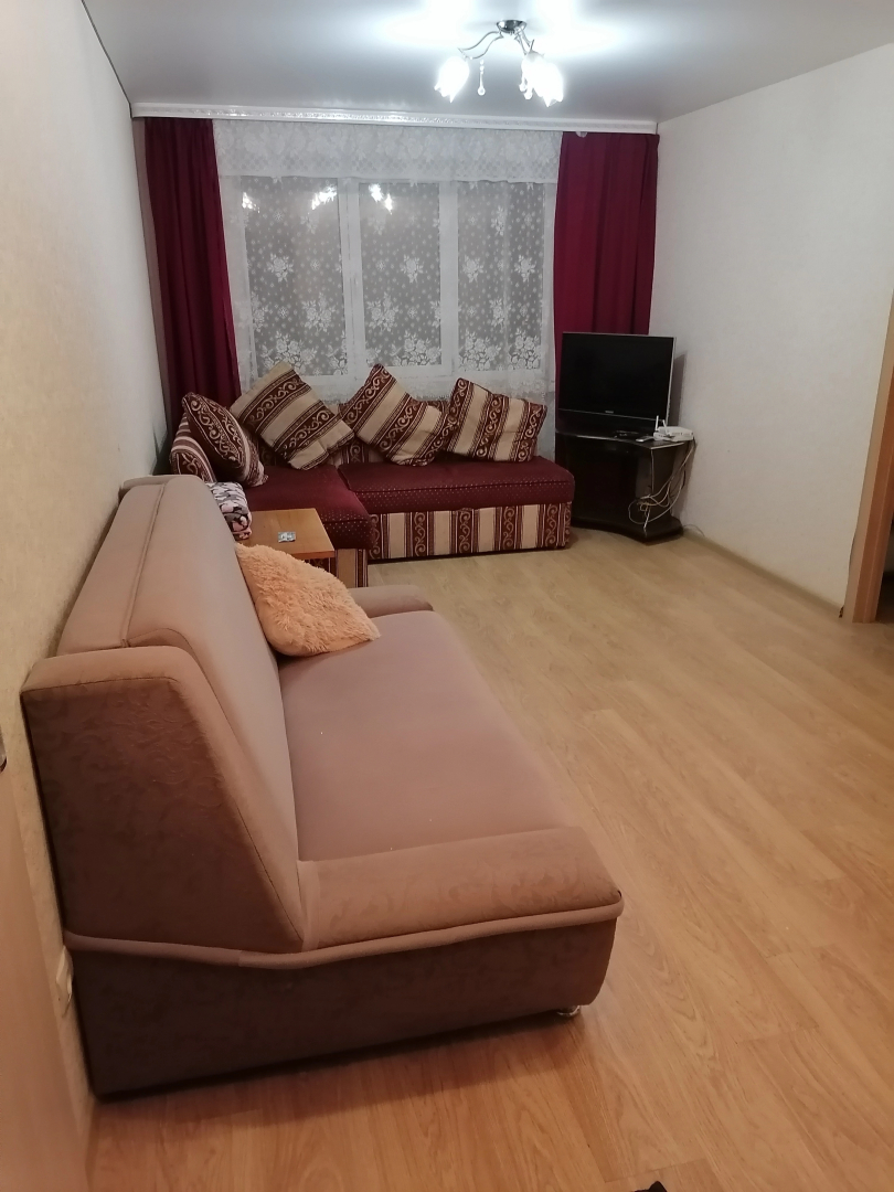 Апартаменты 2хкомнатные в Центре на Площади Ленина