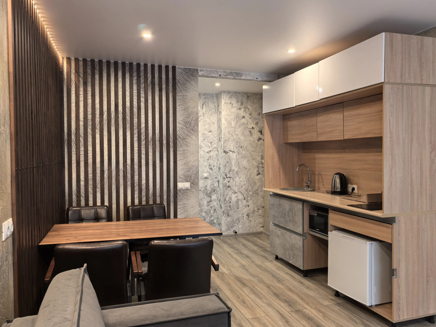 Гостиница Рослеспром