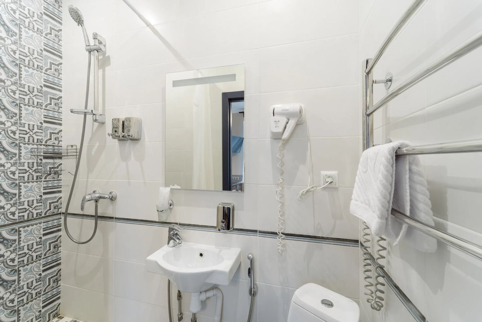 Меблированные комнаты на Елизарова