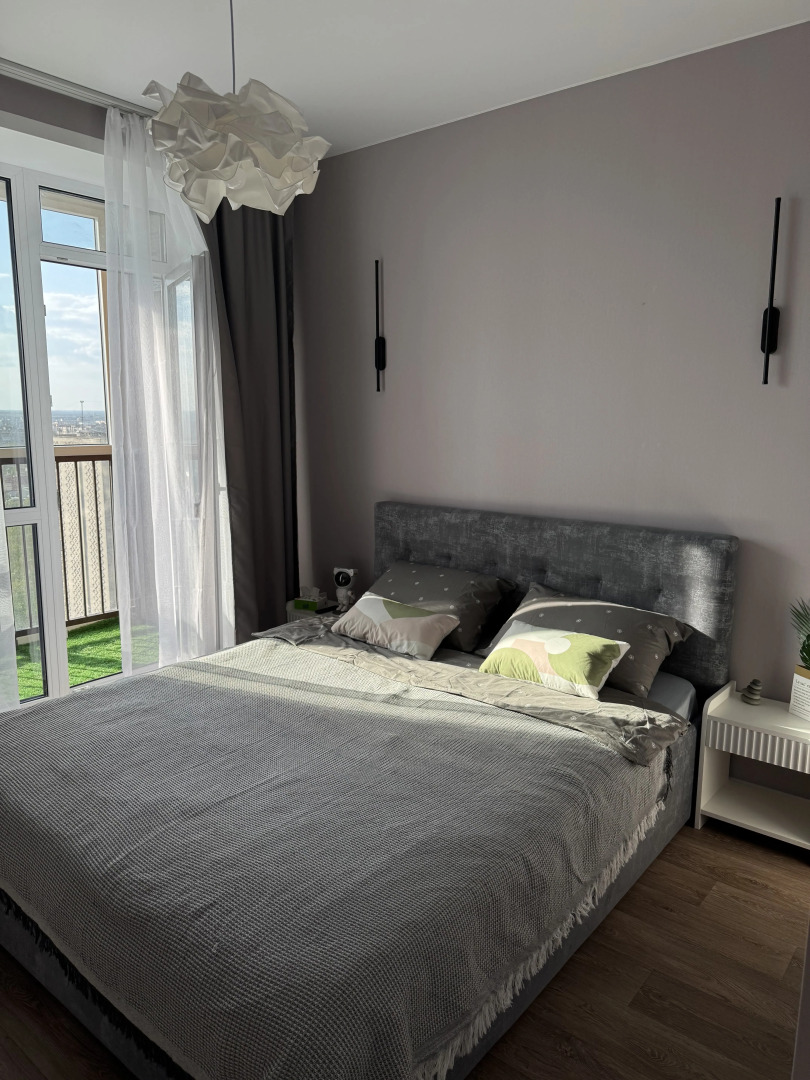 Апартаменты новые светлые с прекрасным видом на город