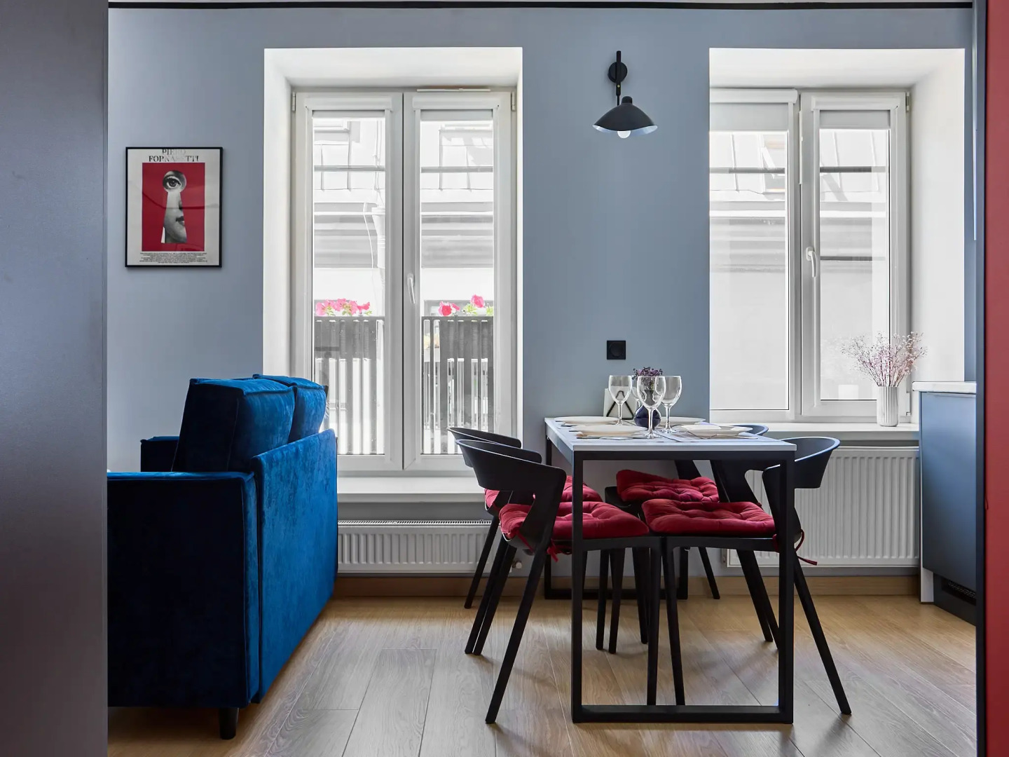 Апартаменты Камелот на 4 линии Васильевского острова