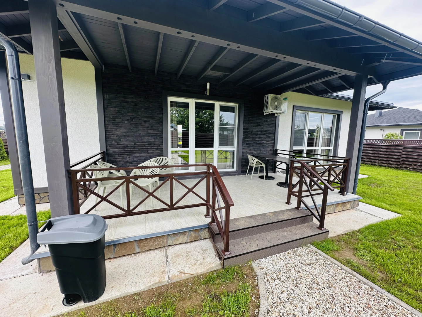 Частный Дом Стильный новый 4-комнатный в Капитан Клаб