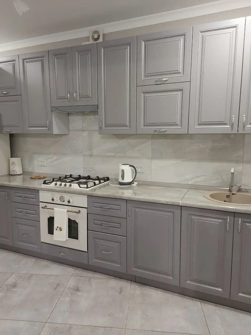 Квартира Flatirini Джикаева 1А