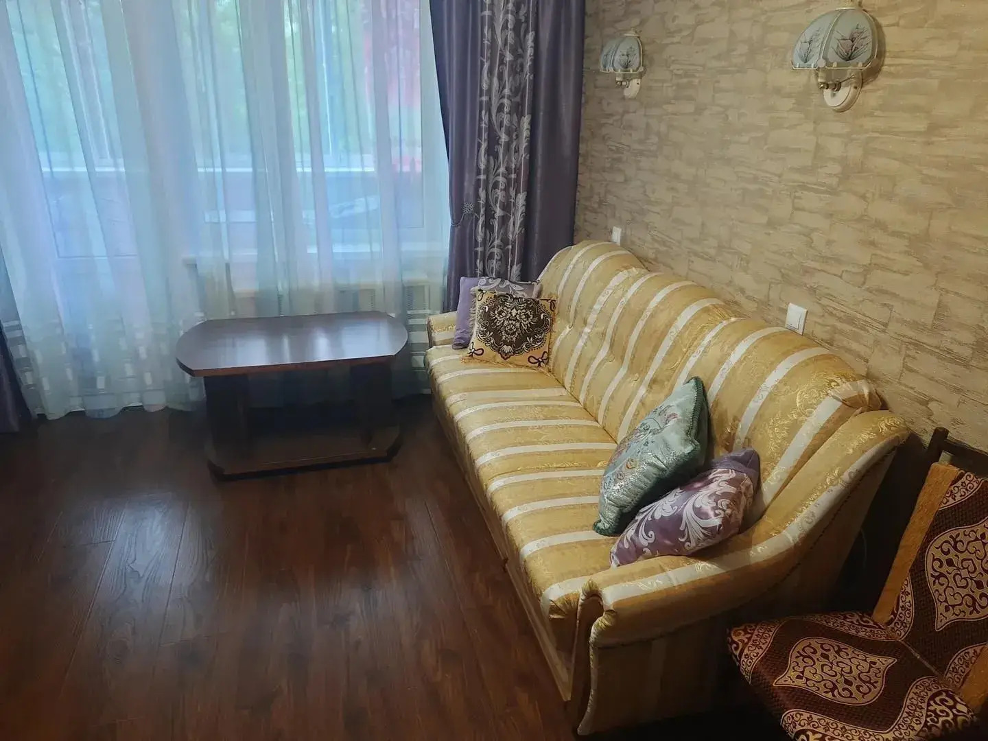 Квартира 1-й Микрорайон 8