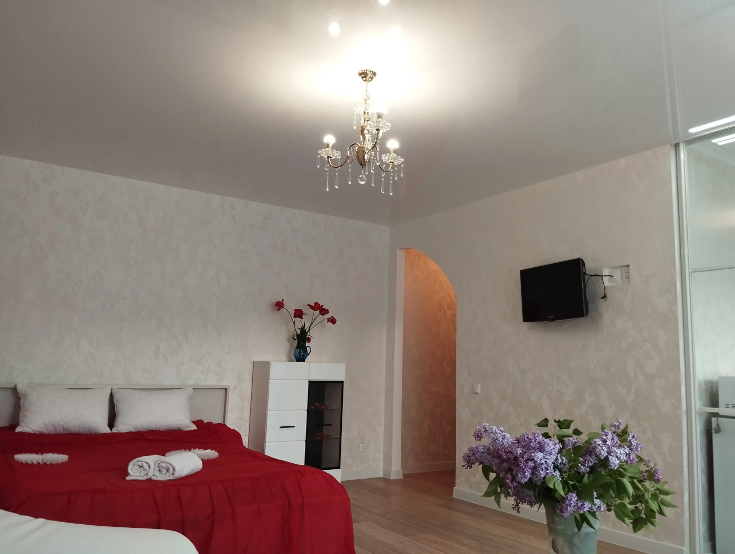 Квартира У главной площади Победы