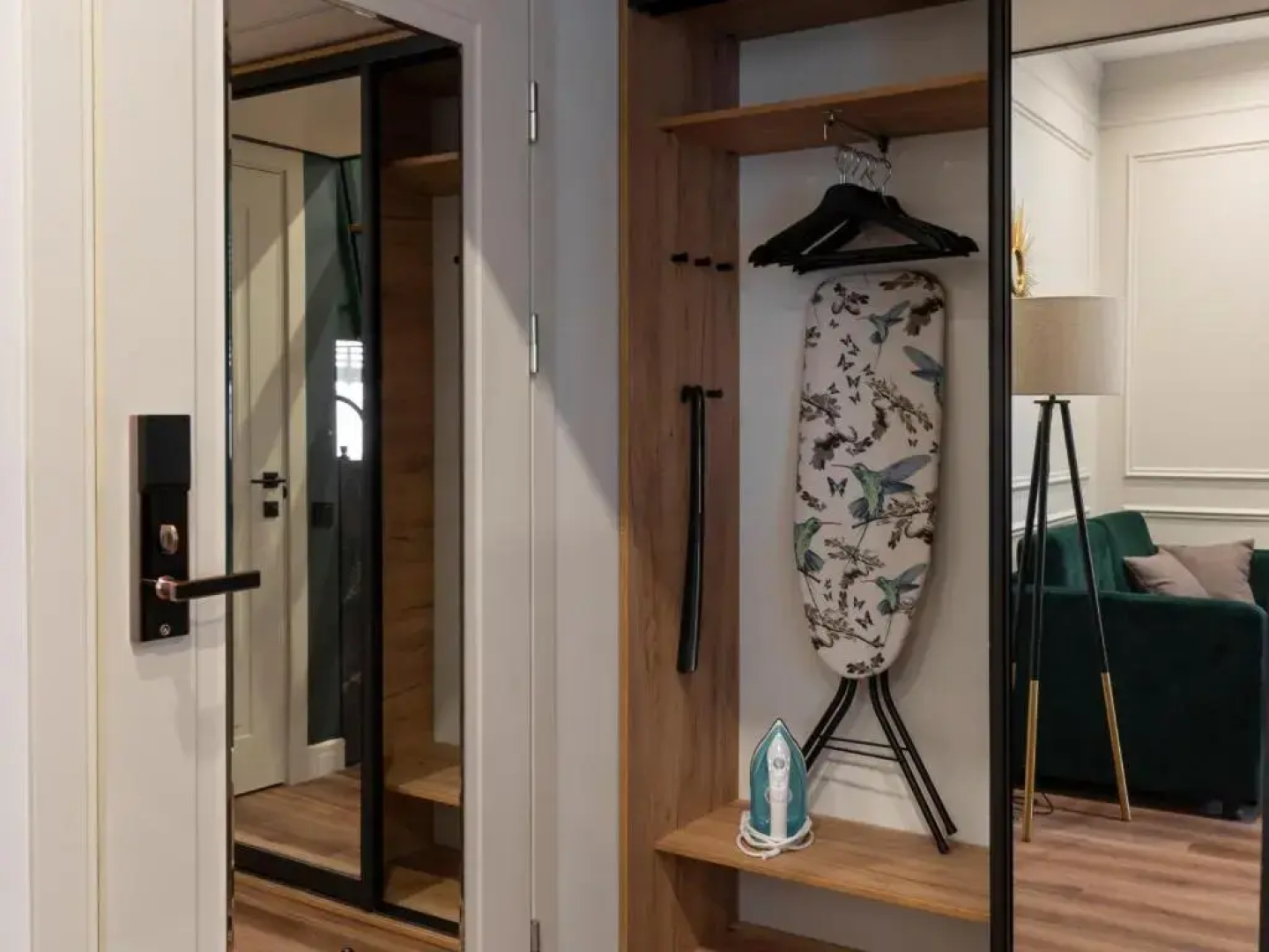 Отель Point Academia