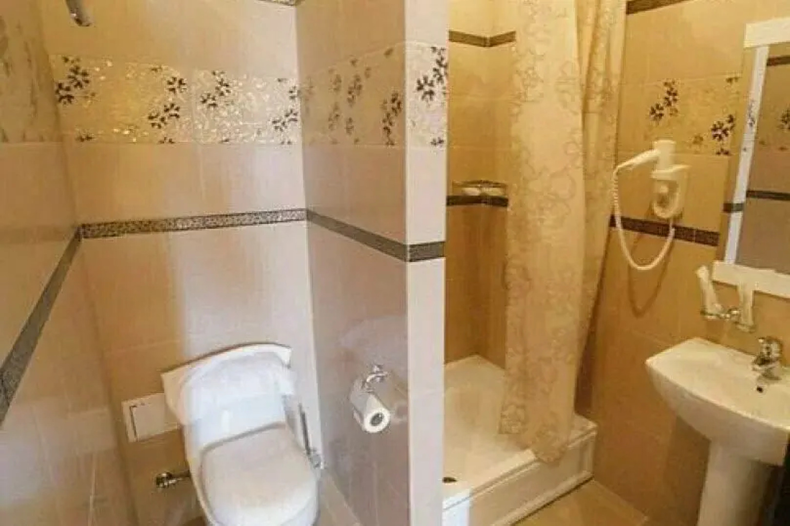 Отель Music Hall