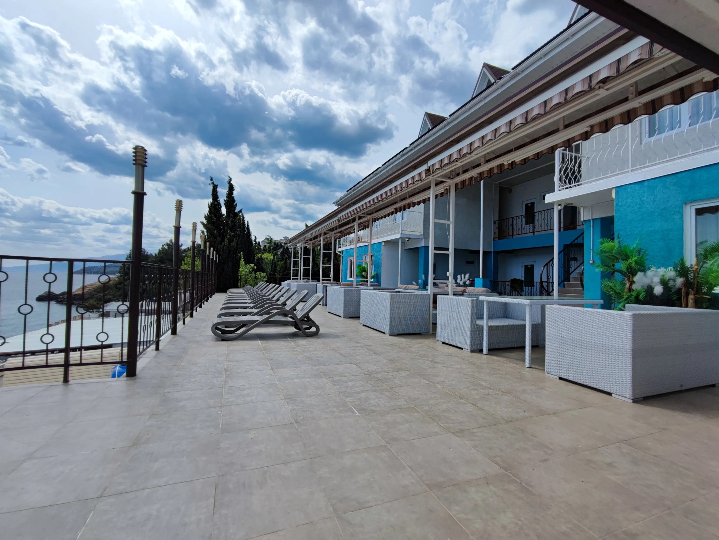 Отель Атлантис