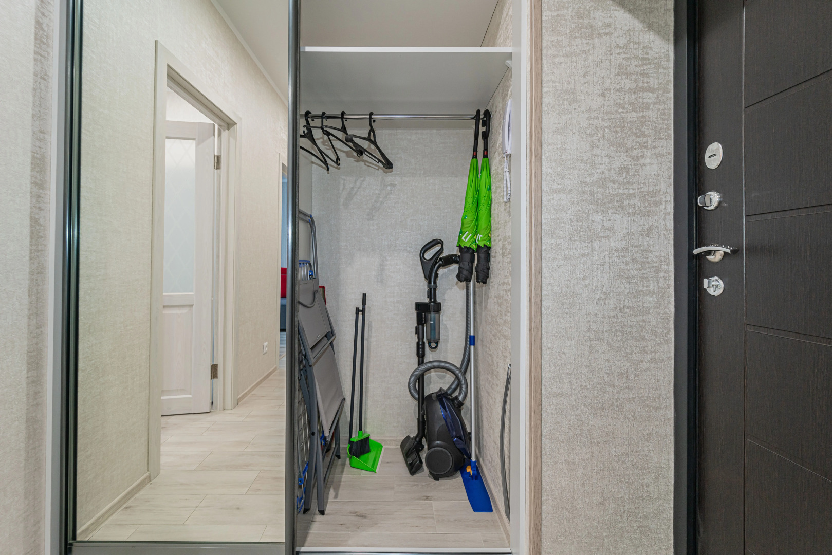 Апартаменты Amber Holiday