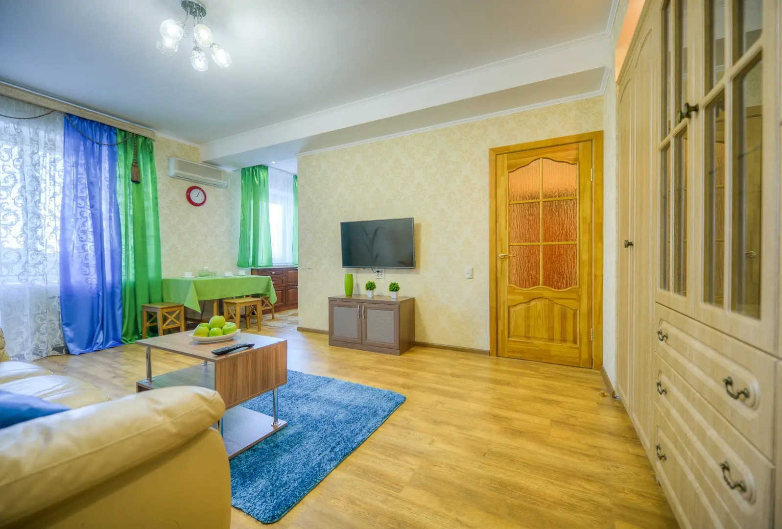 Апартаменты Пять Звёзд Большая Квартира