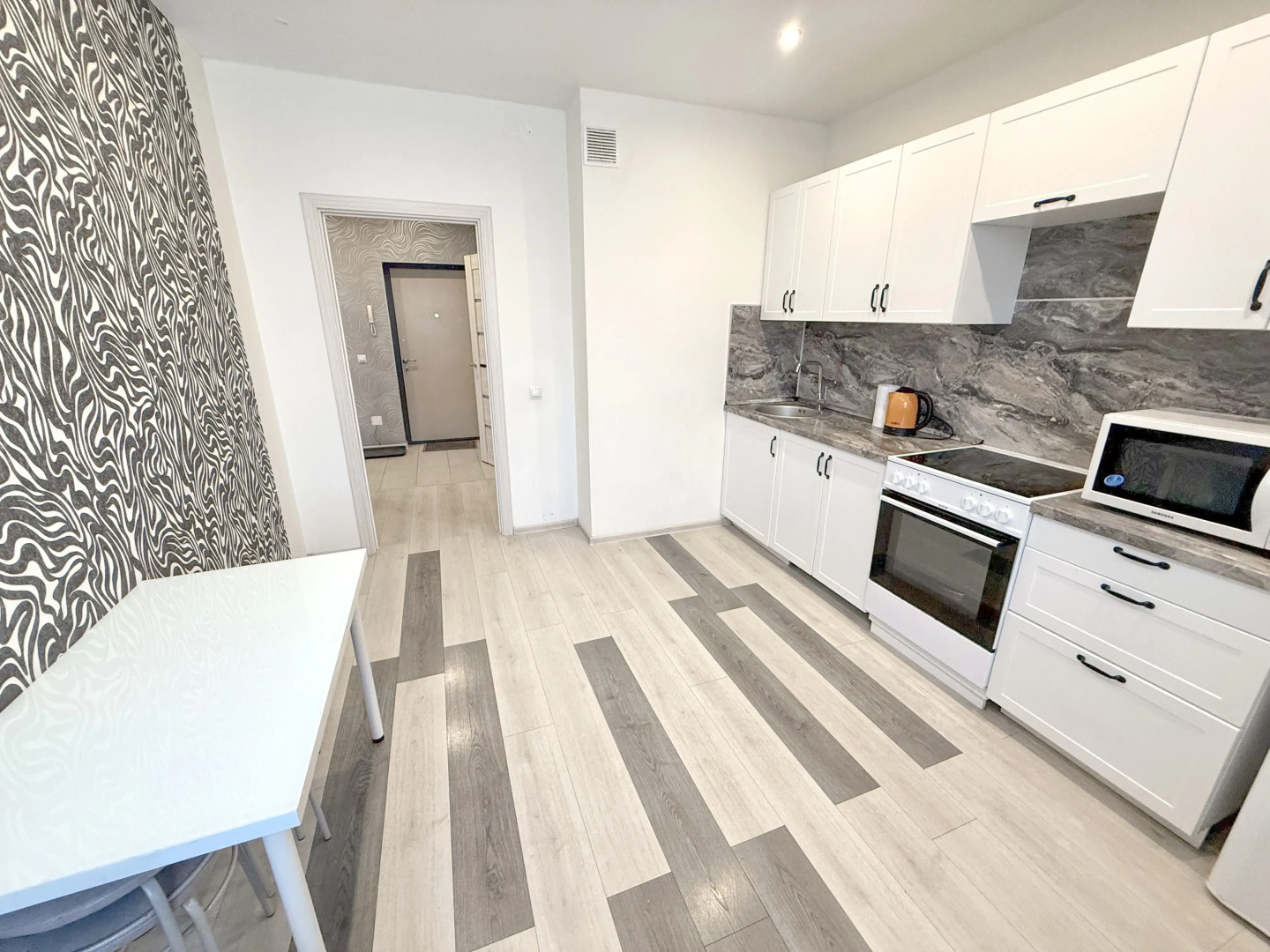 Квартира Посуточно до 8 человек