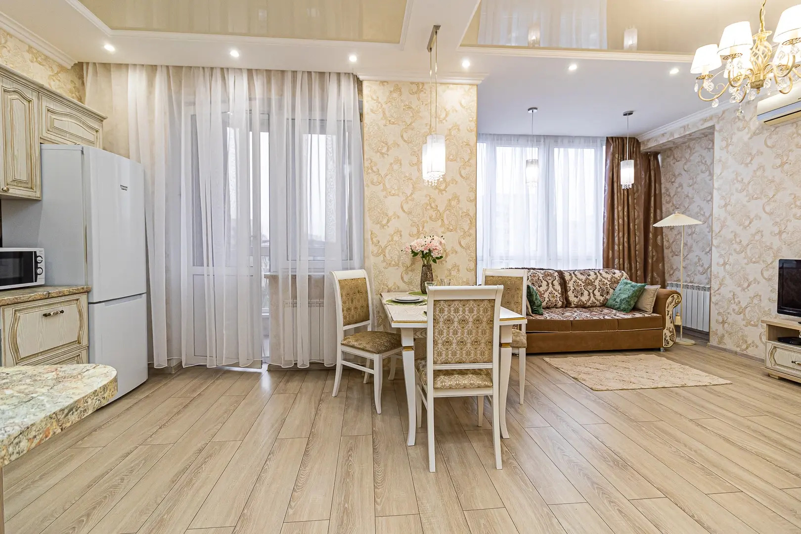 Квартира Однокомнатная на Яна Полуяна