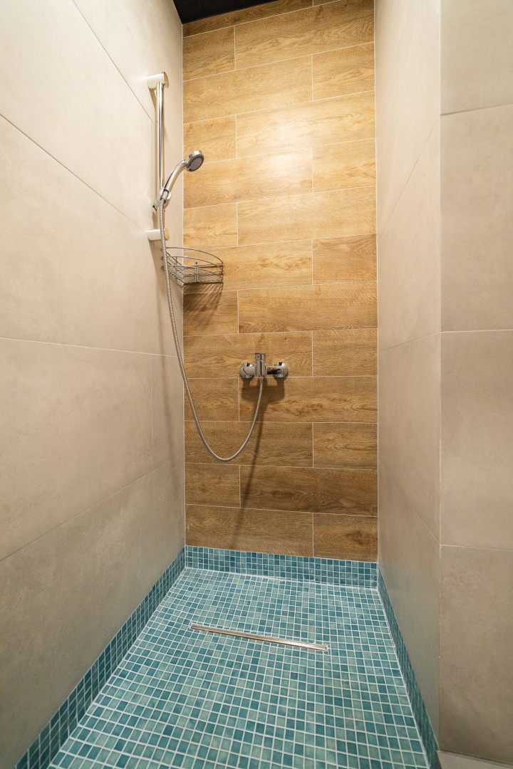 Хостел и Точка