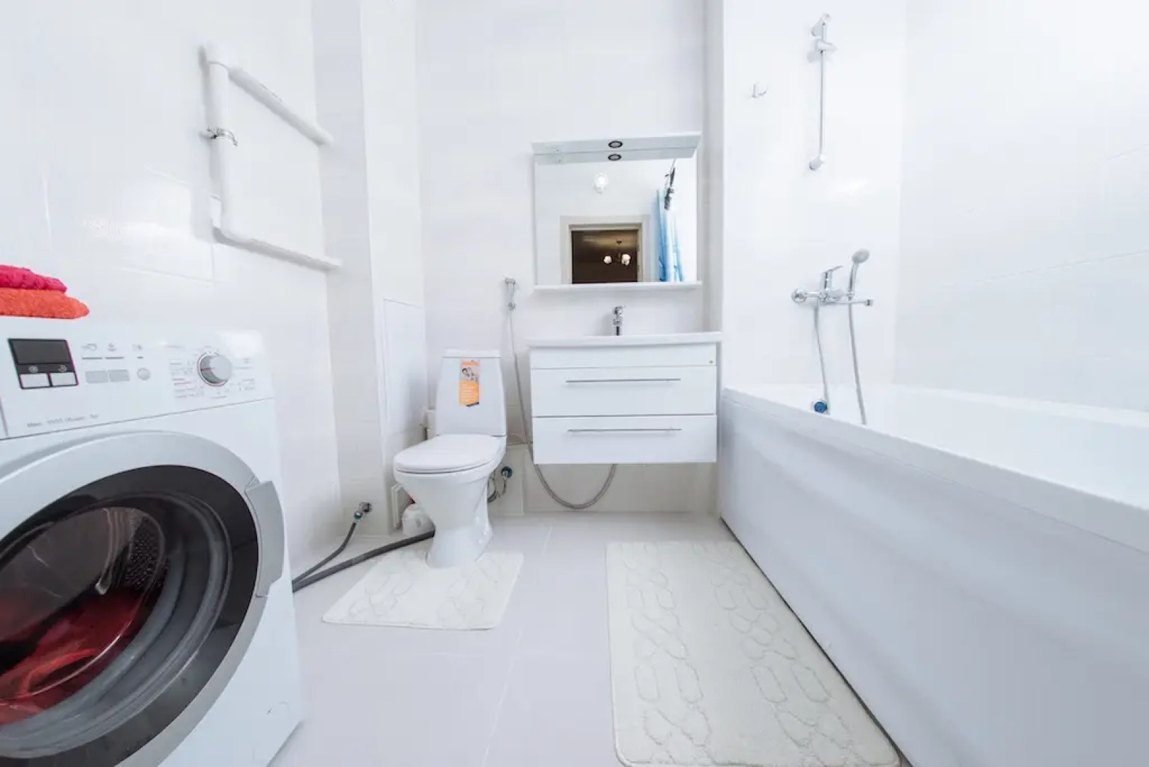 Апартаменты One-bedroom in the center of Orenburg Lukiana Popova 103