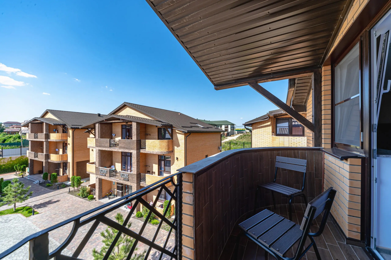 Отель Rinn Rise