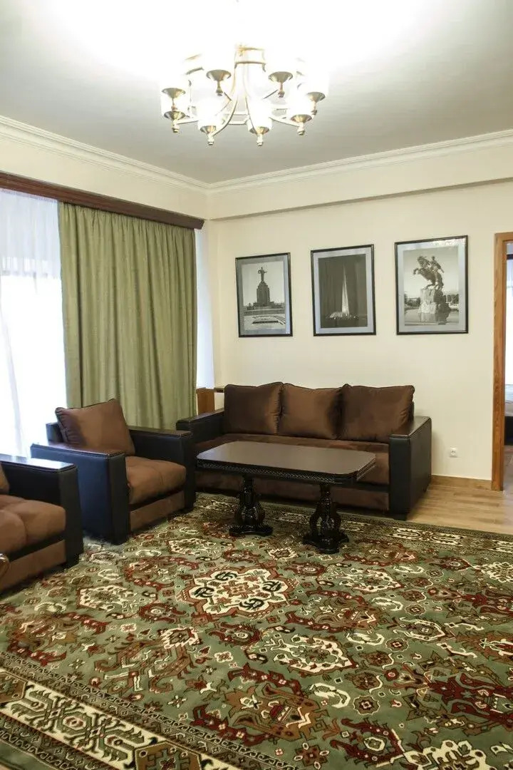 Отель Plaza Viktoria