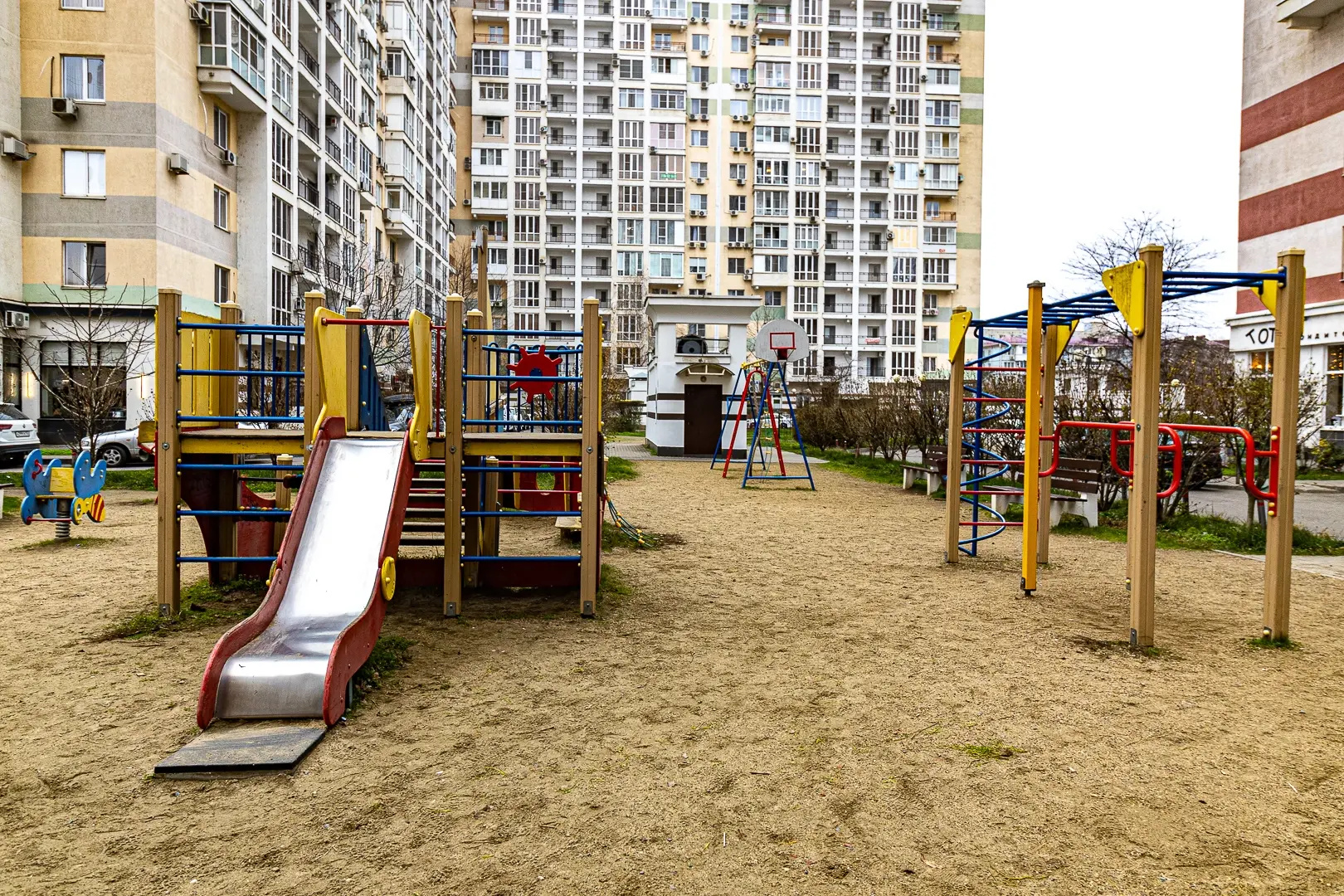 Квартира Однокомнатная на Яна Полуяна