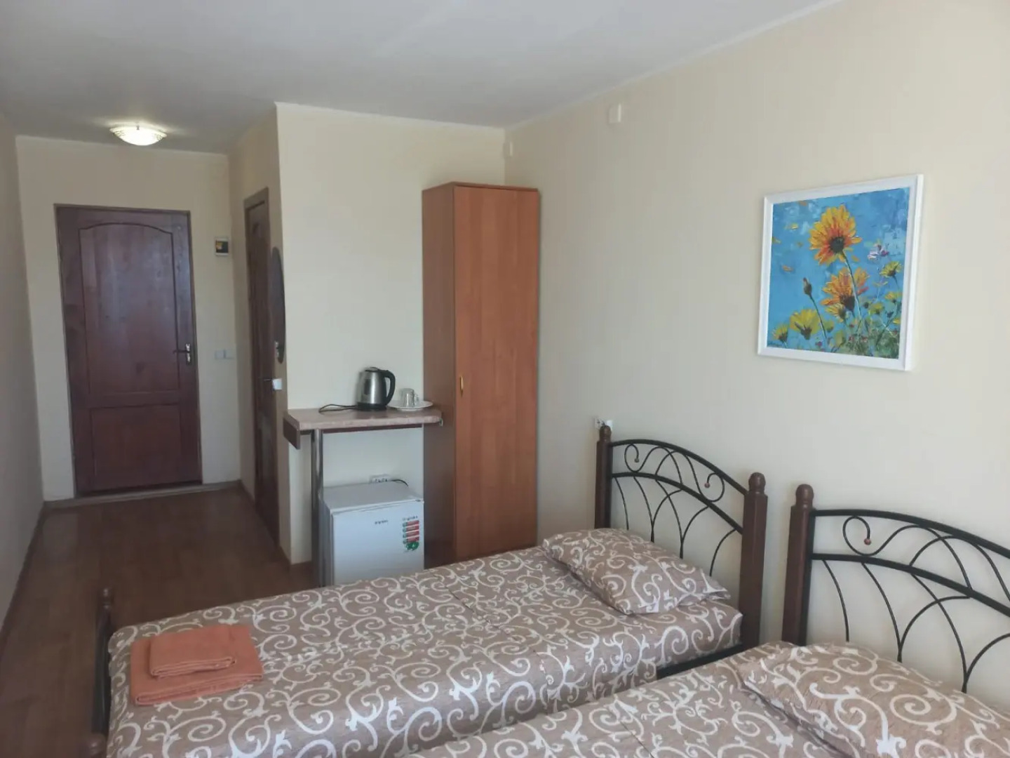 Отель Омега-4