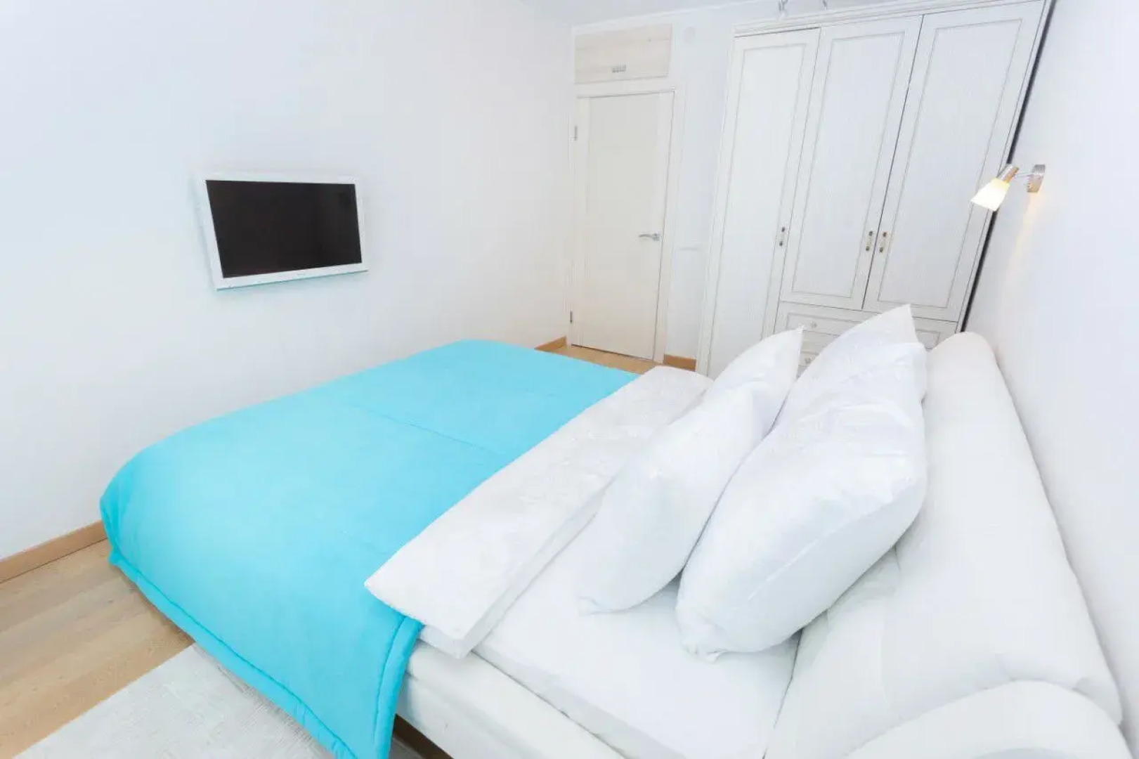 Апартаменты  ТРЕХКОМНАТНЫЕ АПАРТАМЕНТЫ НА НЕМИГЕ