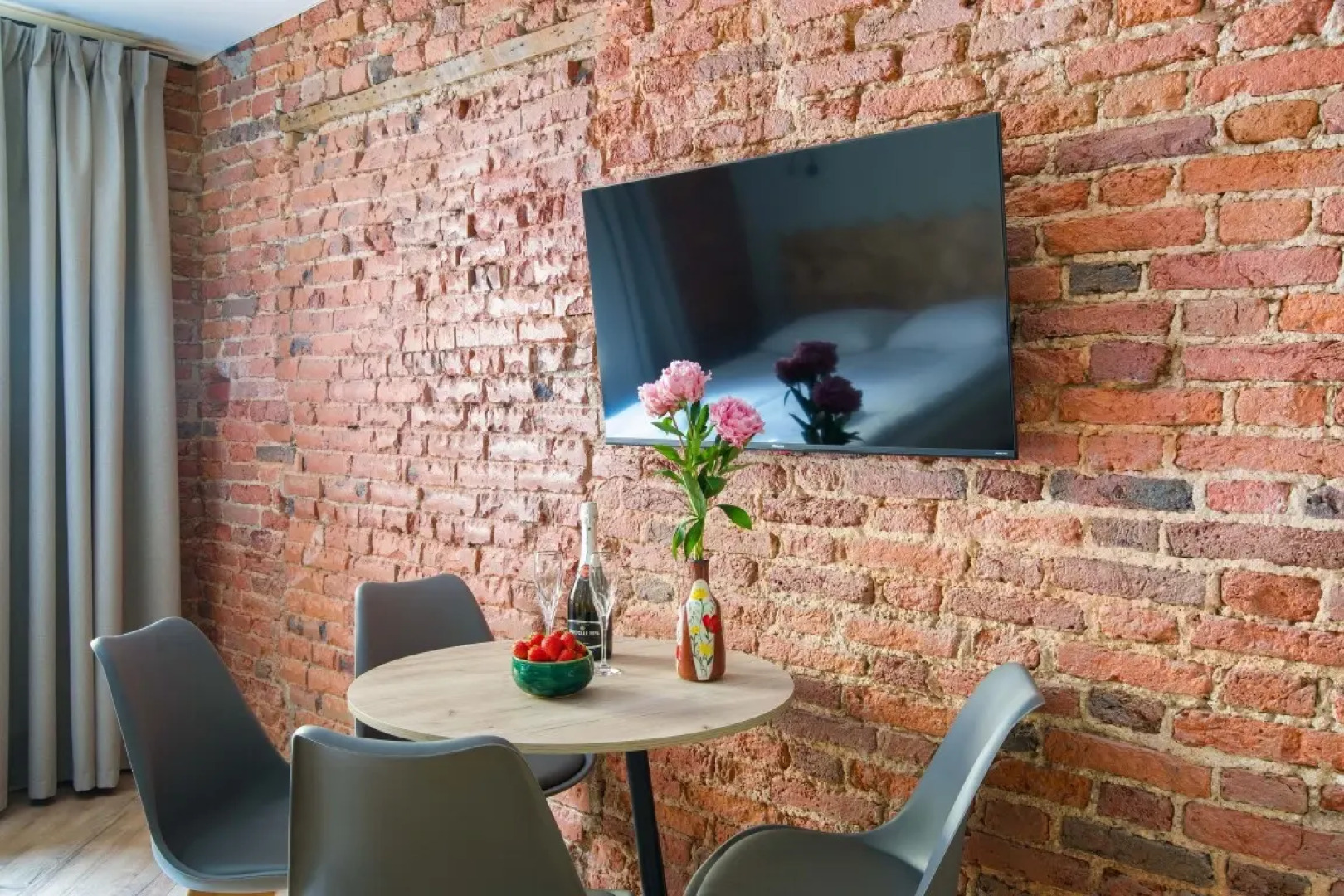 Исаакиевский лофт II. Улучшенные апартаменты