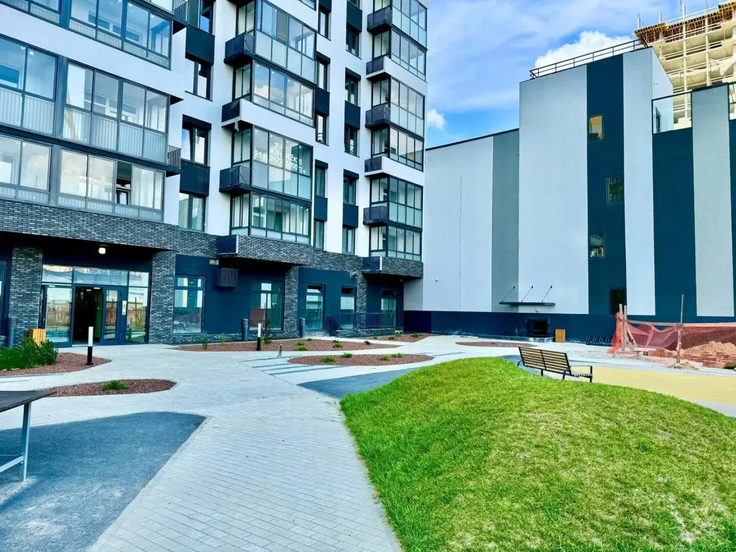 Апартаменты ВыДома в самом центре города ЖК City Life