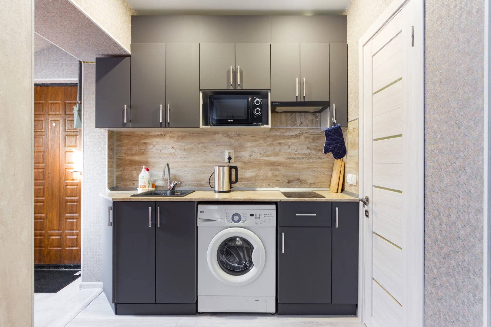 Апартаменты Двухкомнатная квартира в Центре города на Дунаевского 12