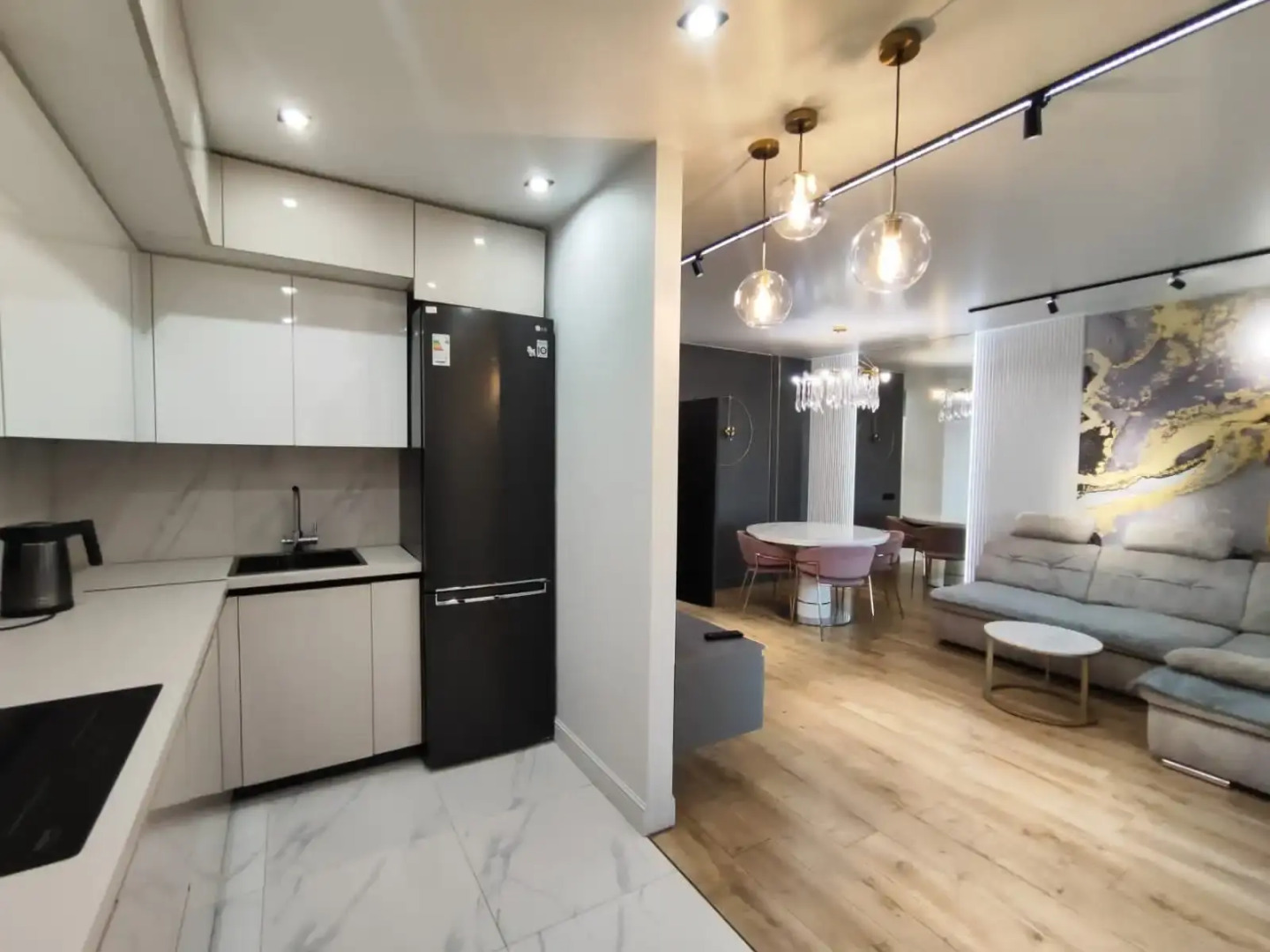 Апартаменты с Дизайнерским Ремонтом