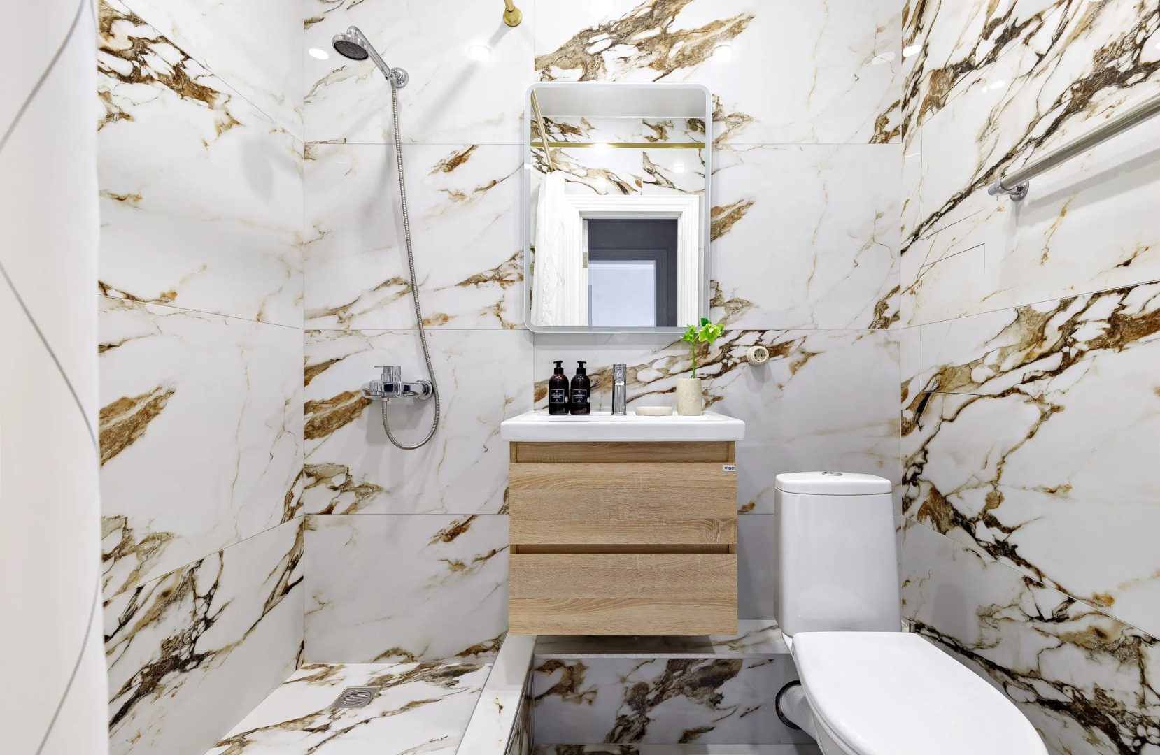 Квартира на первой линии парка Галицкого