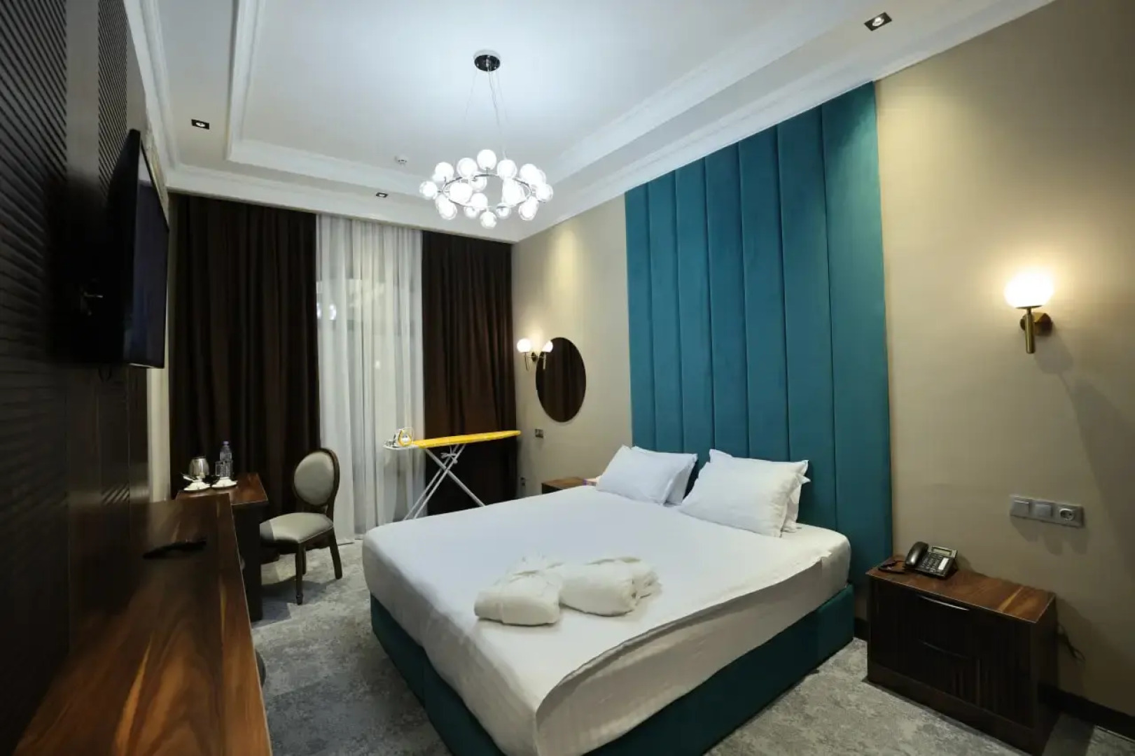 Отель Continental