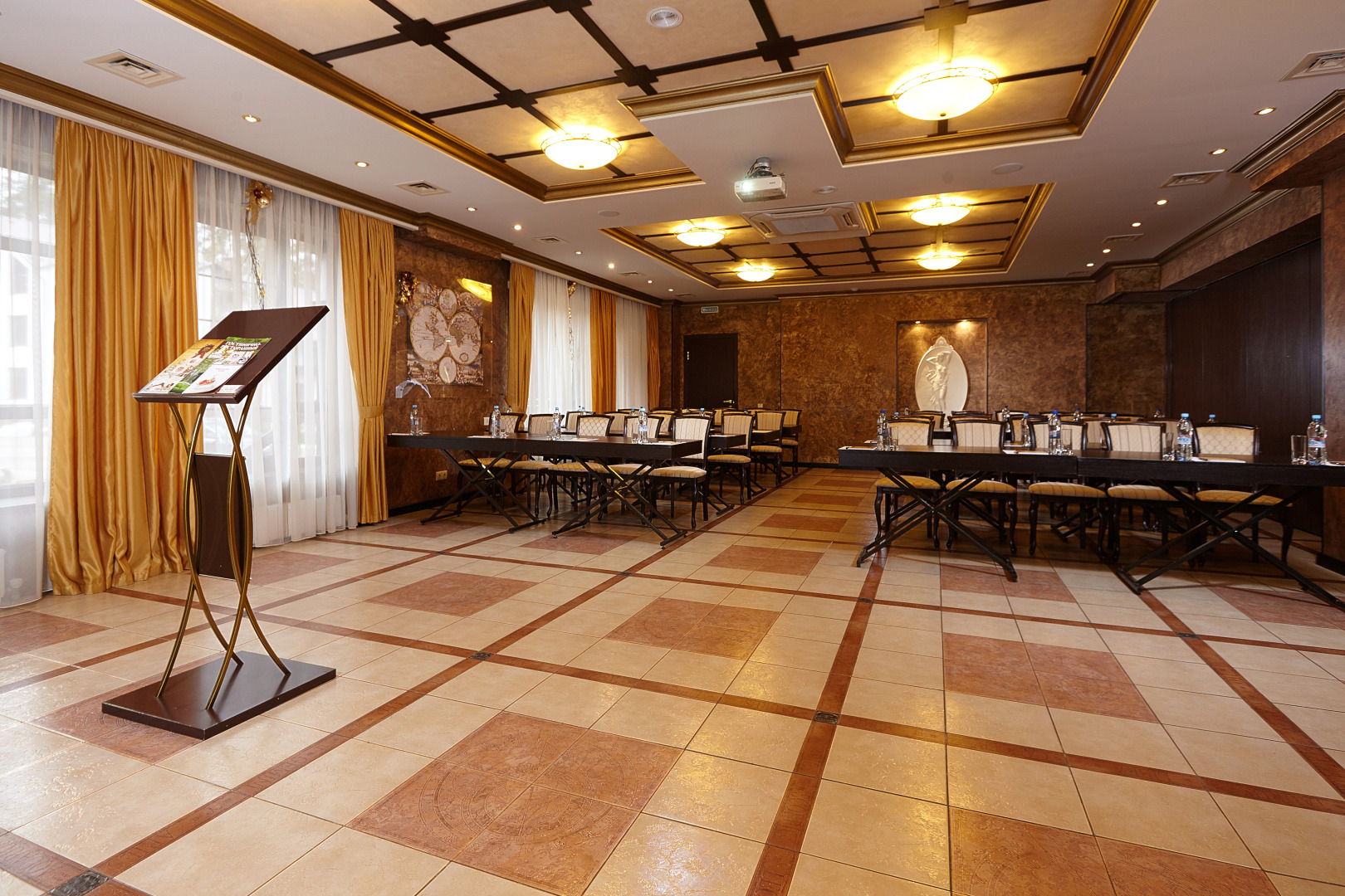 Отель Европа