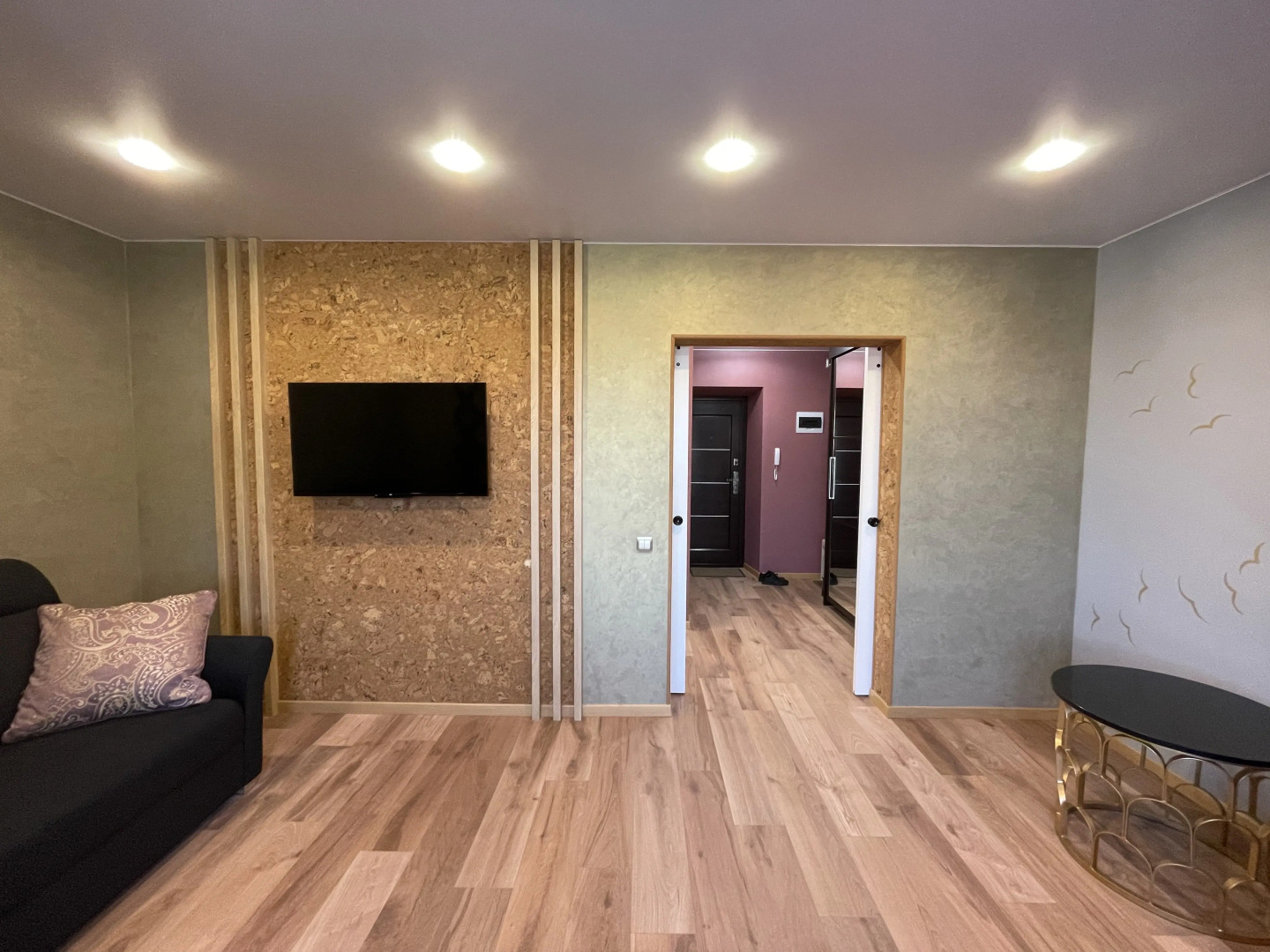 Квартира Двухкомнатная Портовая