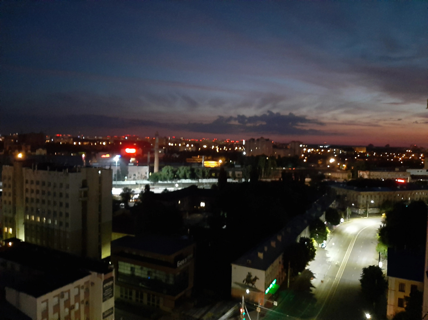 Апартаменты от Людмилы (Кольцовская 9)