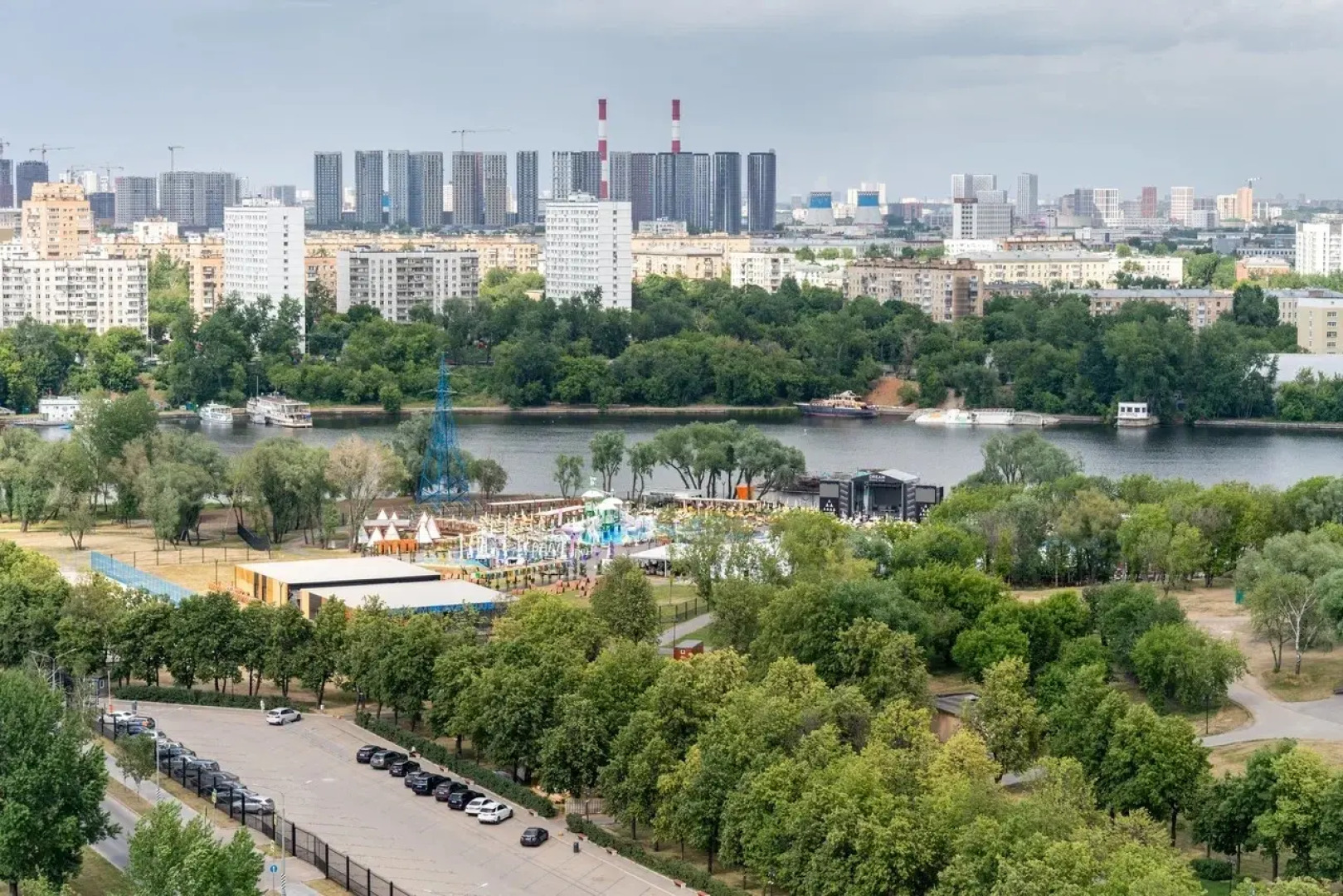 Апартаменты Selfy Apartment с панорамным видом на город и остров мечты