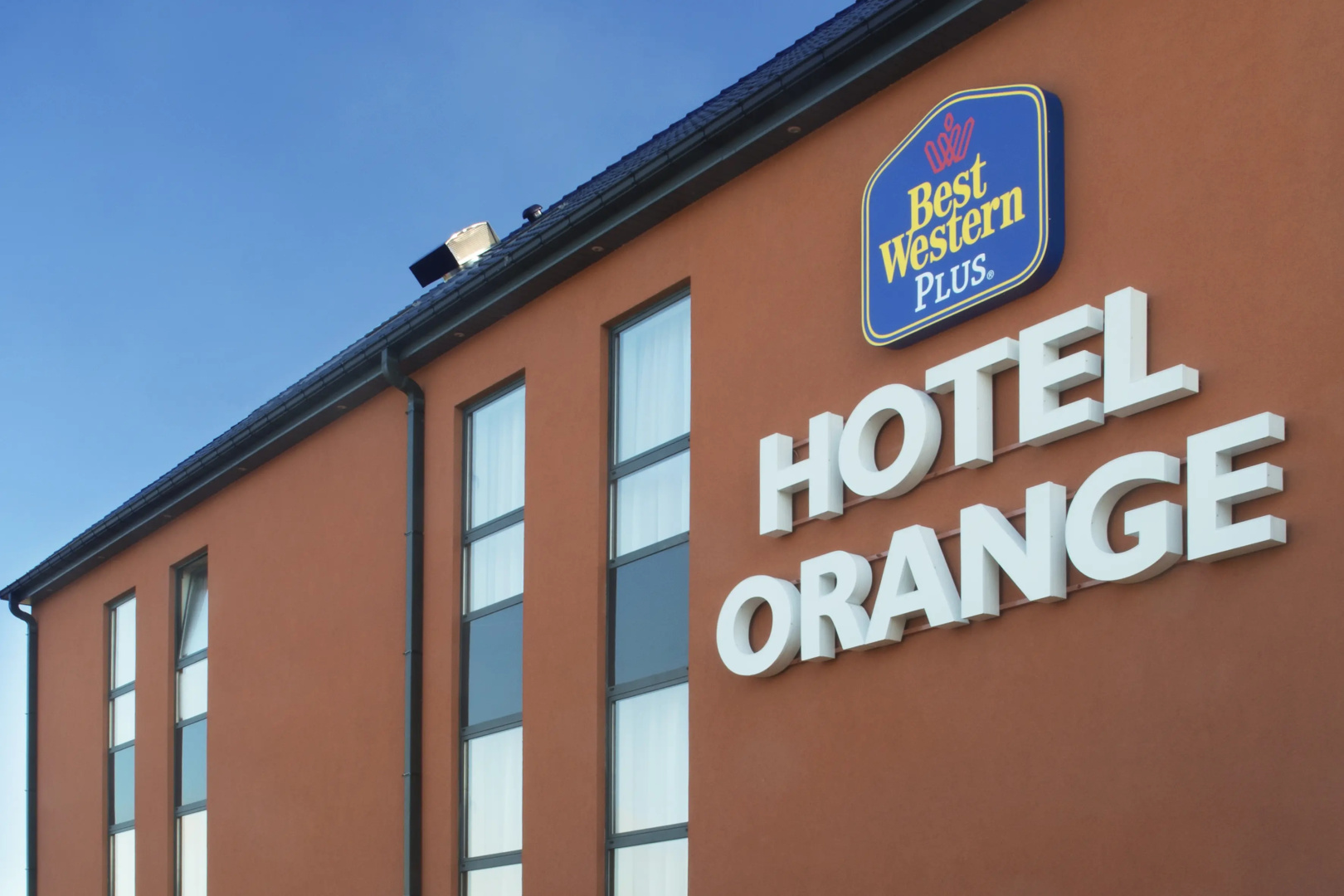 Отель Orange