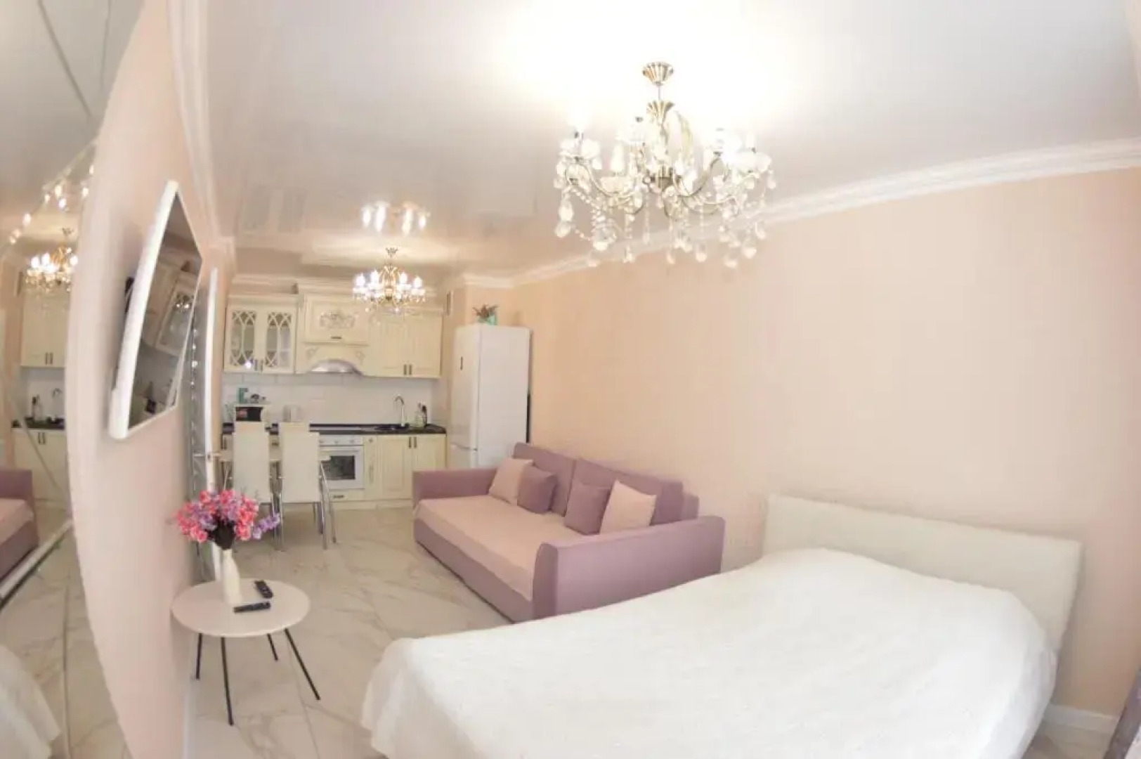 Апартаменты Евродвушка на Ставровской 5А