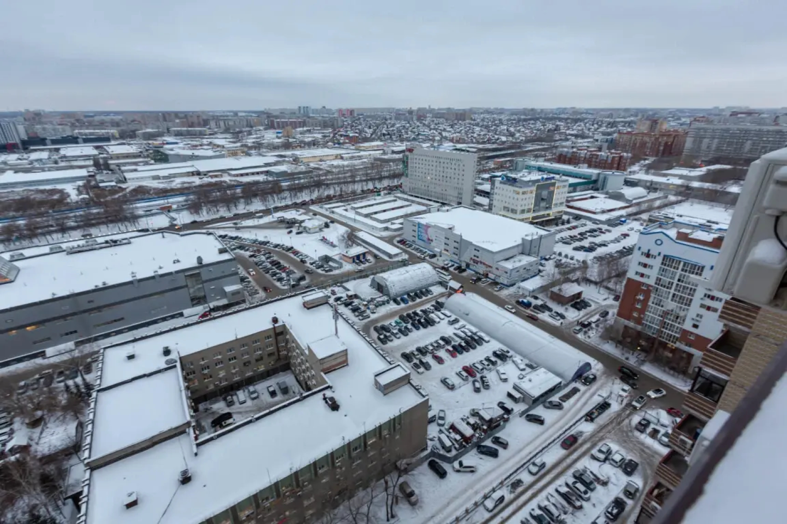 АПАРТАМЕНТЫ REHOME24 на 21 этаже с балконом