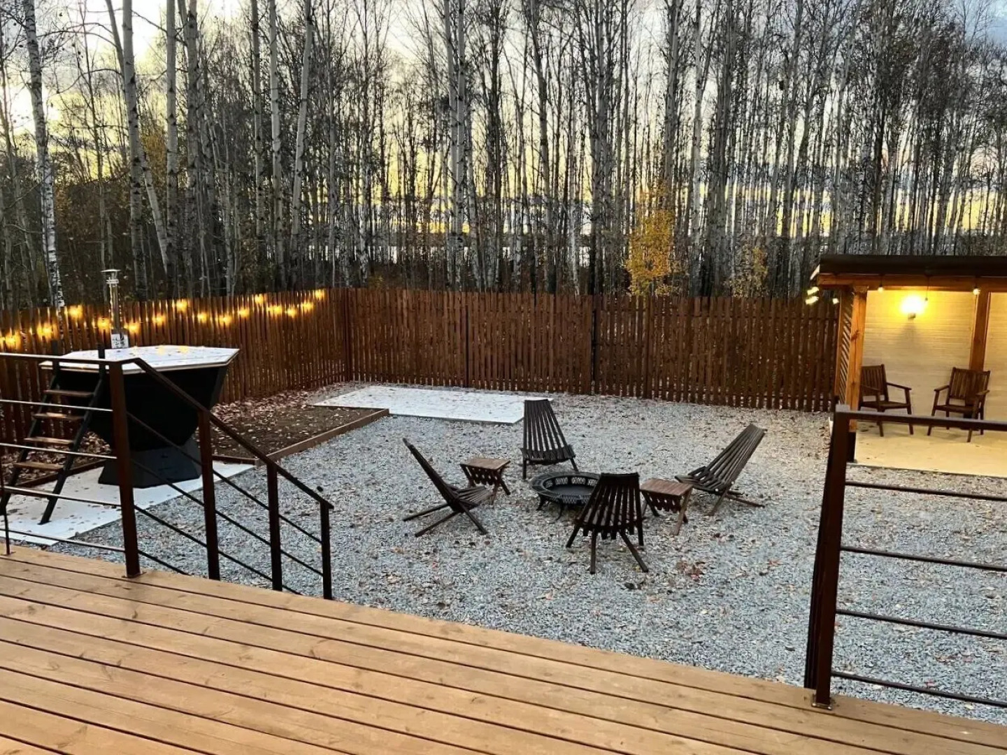 Частный дом в Стиле A-Frame на Берегу Озера