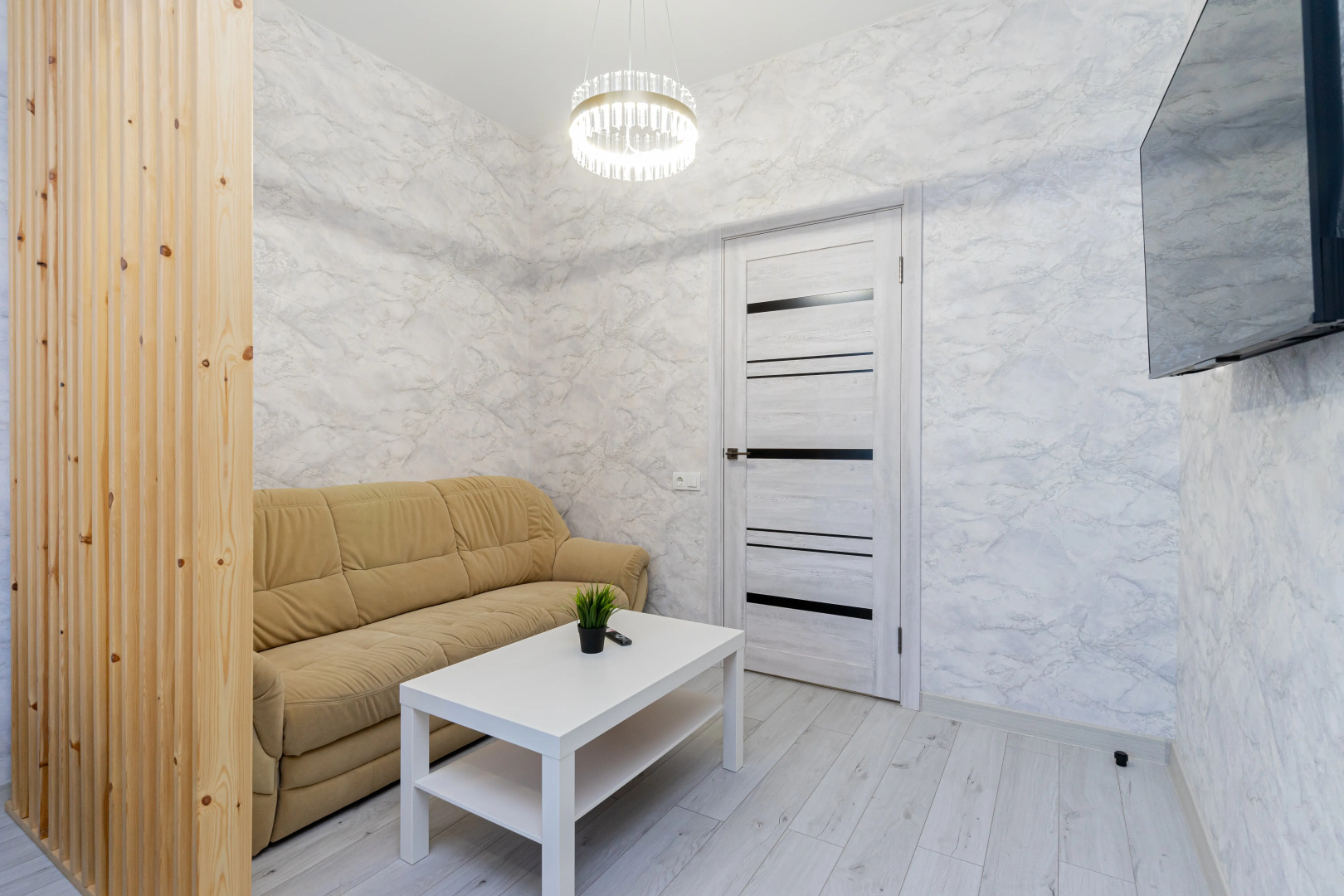 Квартира ЛЮКС Посуточно в ЖК Черника