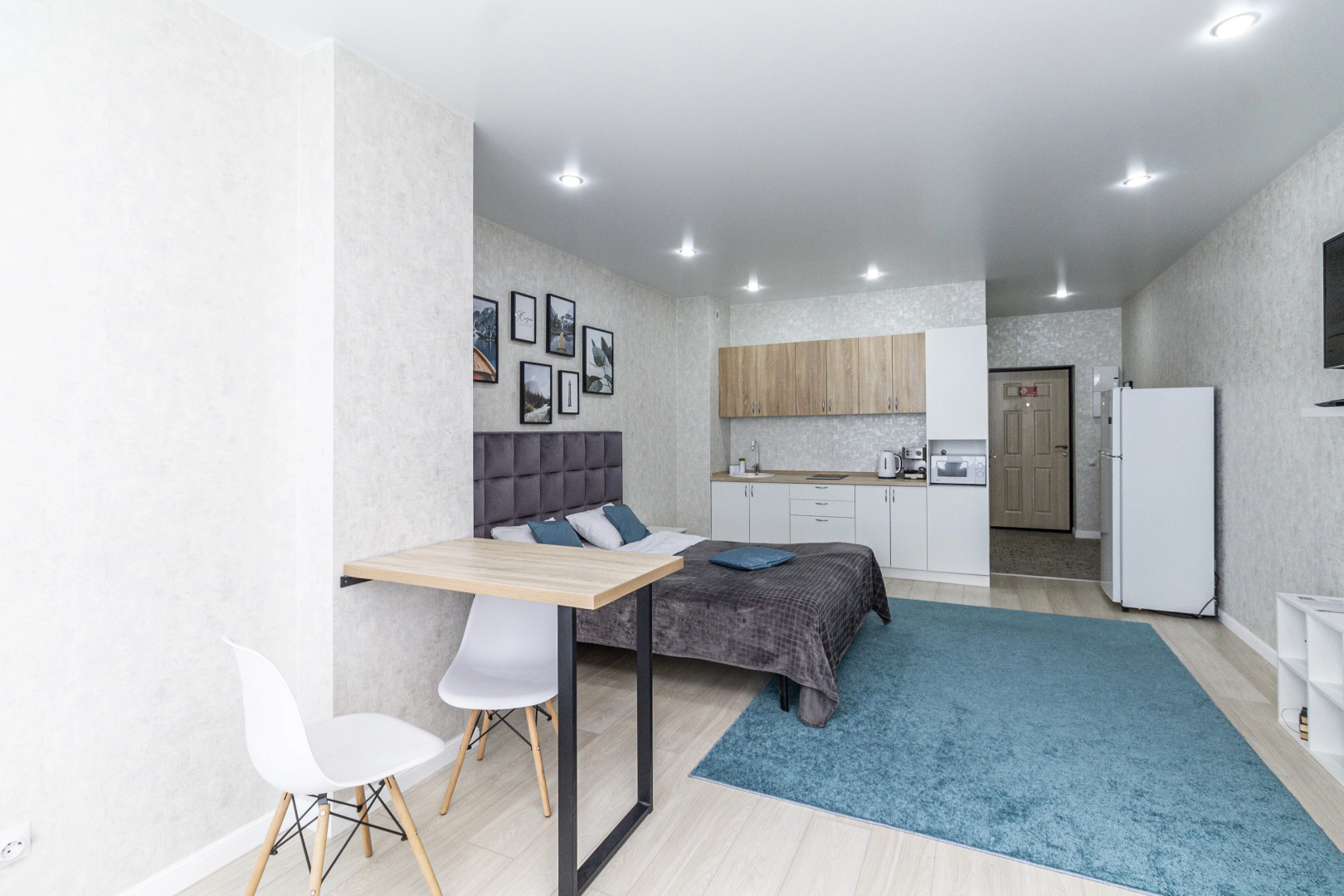 Апартаменты Диван-Кровать на берегу реки с потрясающим видом