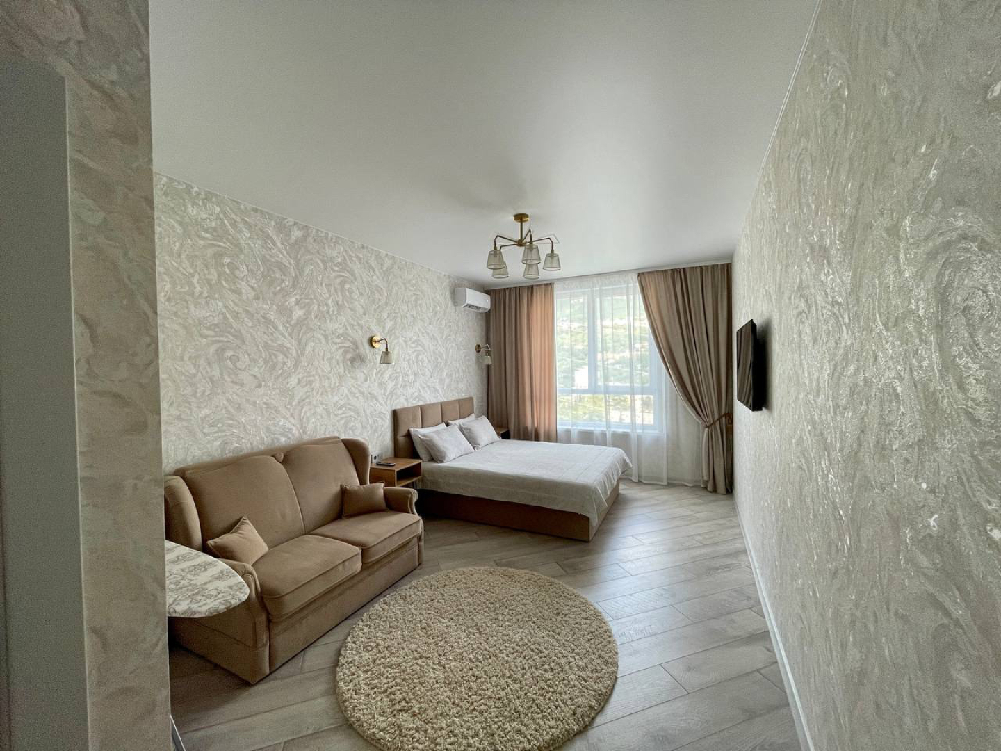 Апартаменты Ялта Алмаз 1