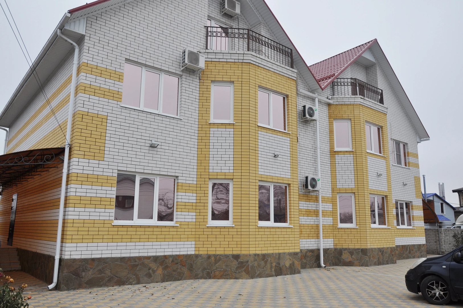 Отель Радуга