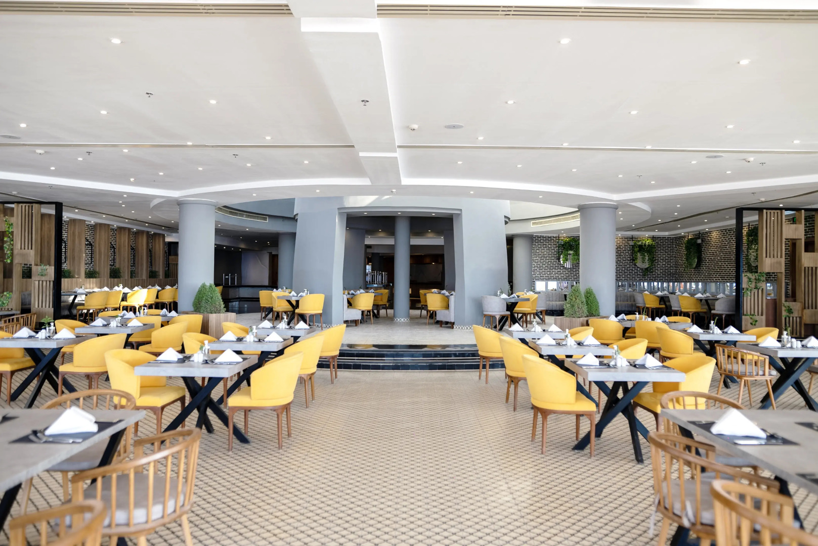 Sunrise Remal Beach Resort