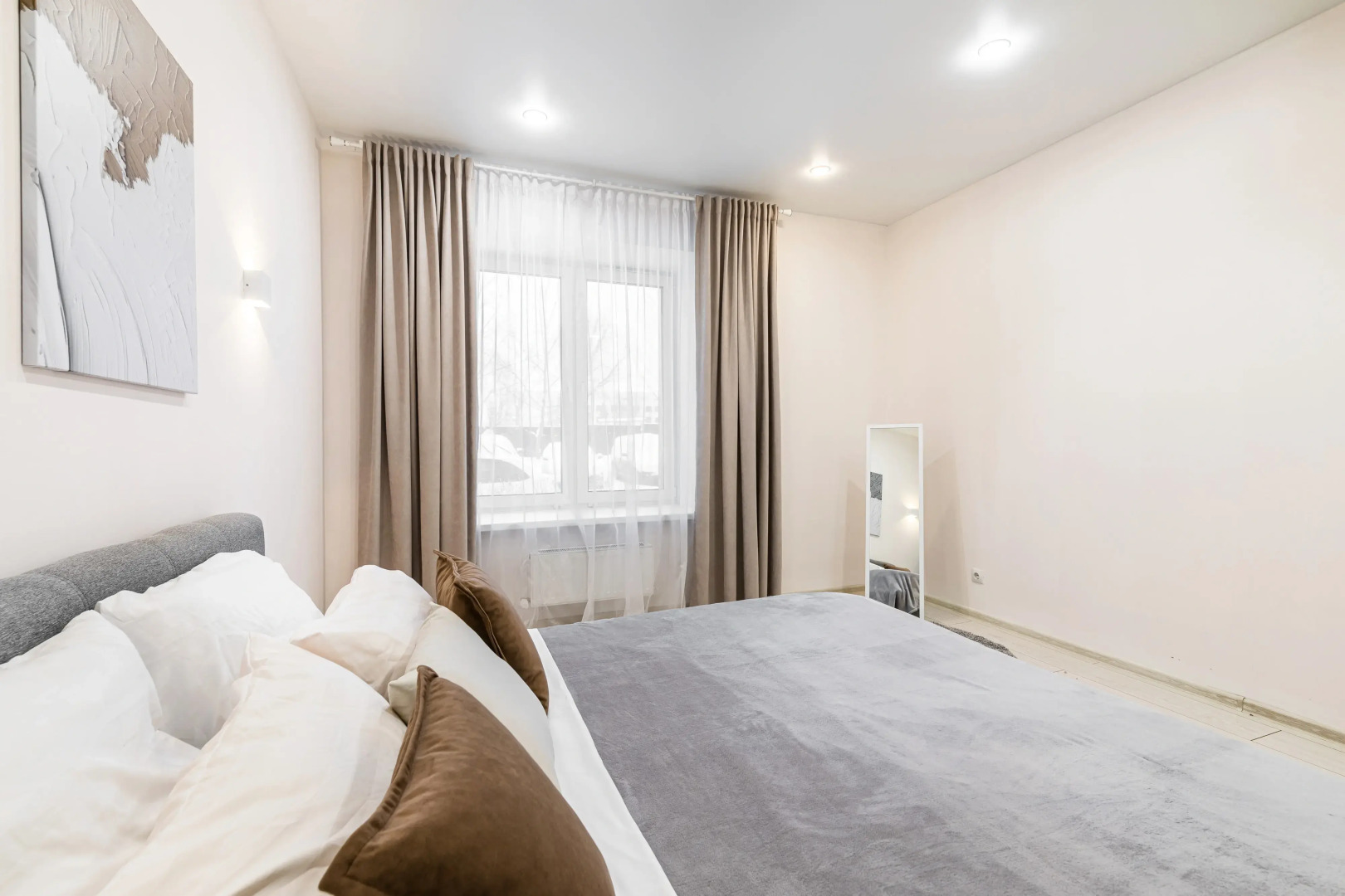 Апартаменты 3-х комнатные в центре в ЖК Арт Сити