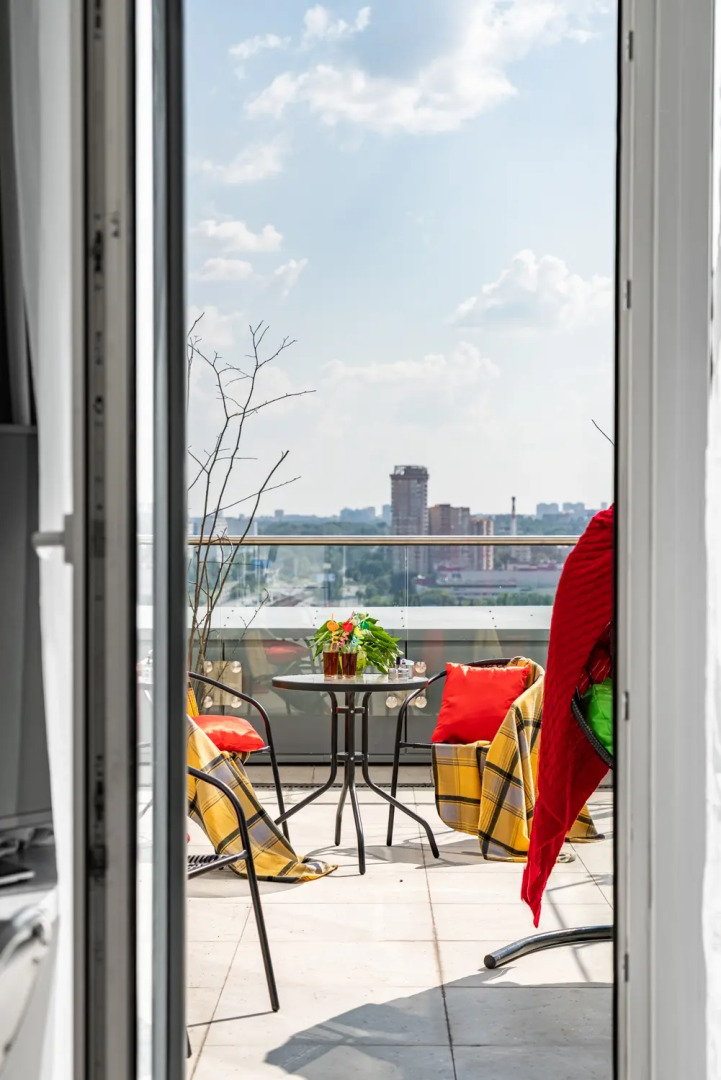 Апартаменты с личной террасой около острова мечты метро Технопарк