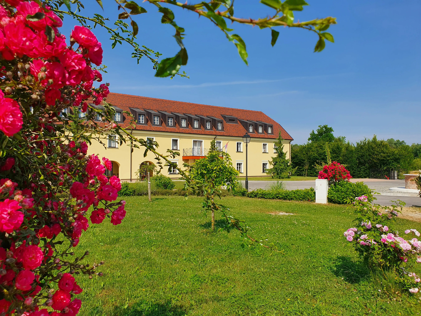 Отель Chateau Jurjevec